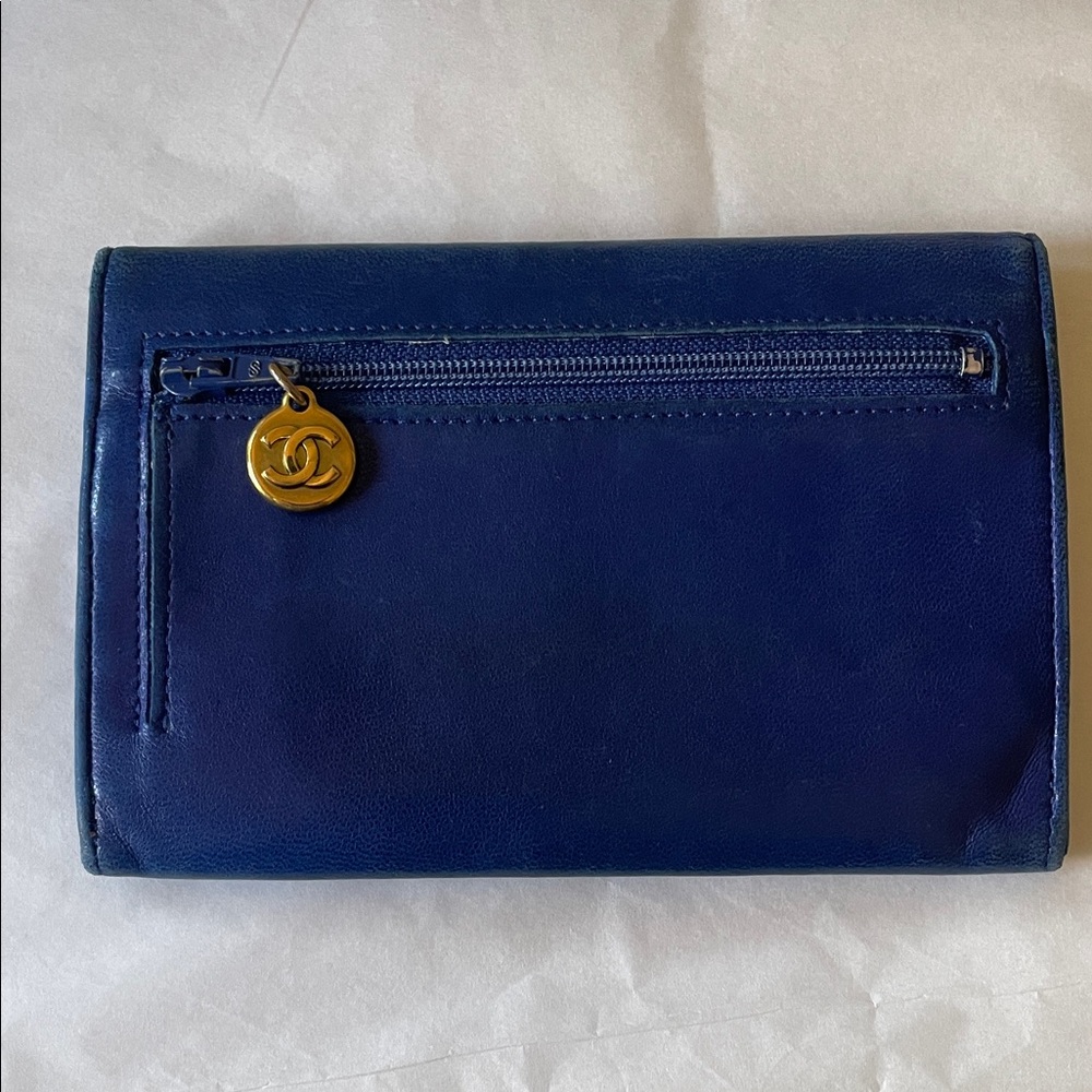 Chanel - Picture 2 of 10